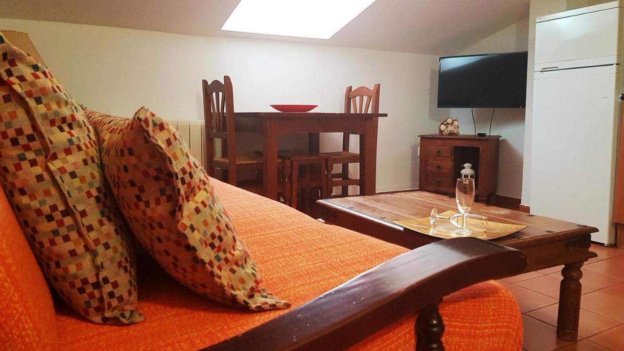 Apartamento 2 4/6 Pax Casa Rural El Sauce. A 2,5 Km De Cuenca Capital Nohales 外观 照片